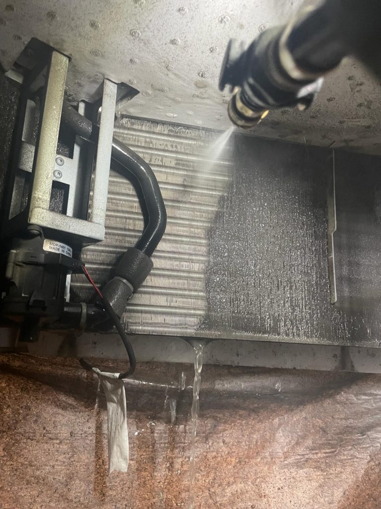 商用冷氣及中央冷氣保養維修清洗檢查
